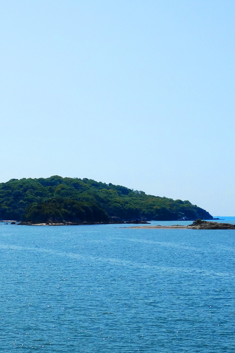 まほろばから約５００メートル離れた無人島